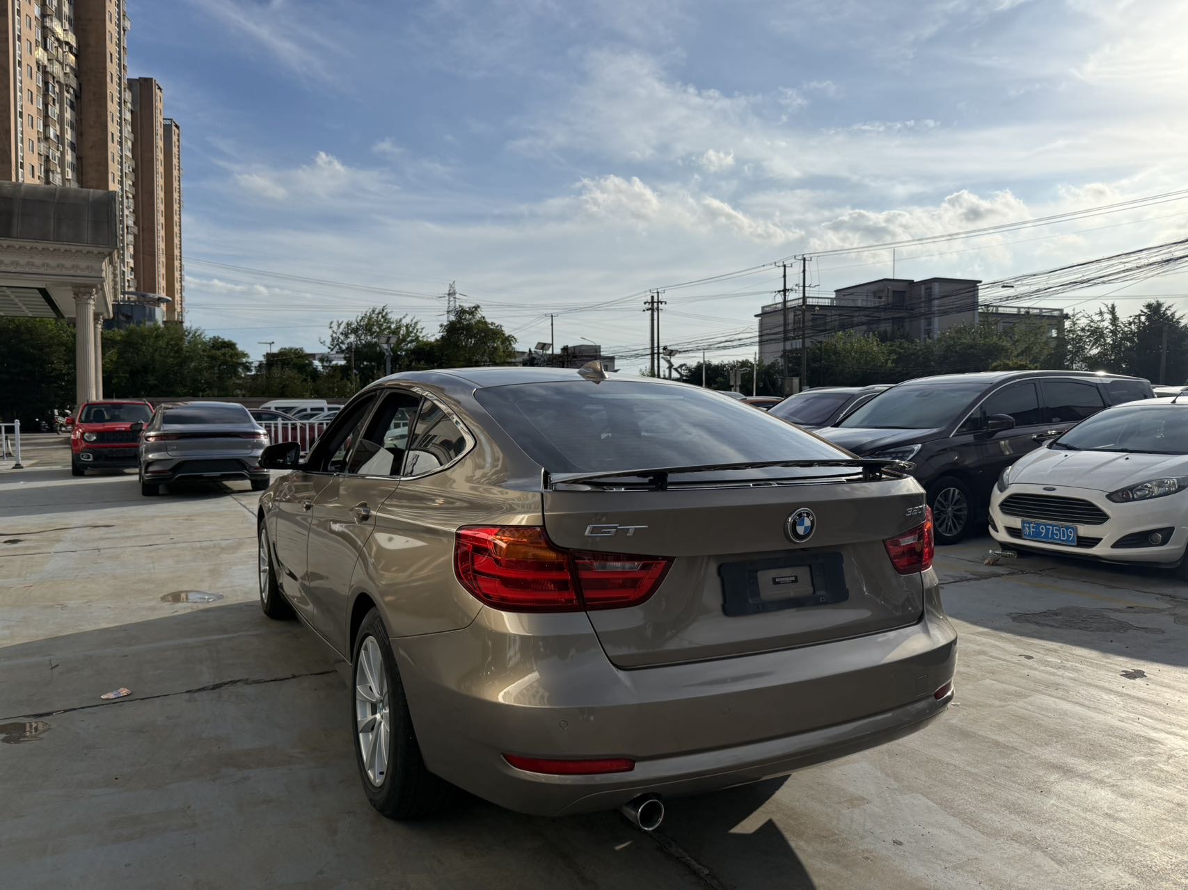 BMW 3 Series GT 2014 #4 BMW 3 Series GT 2014 car image #4