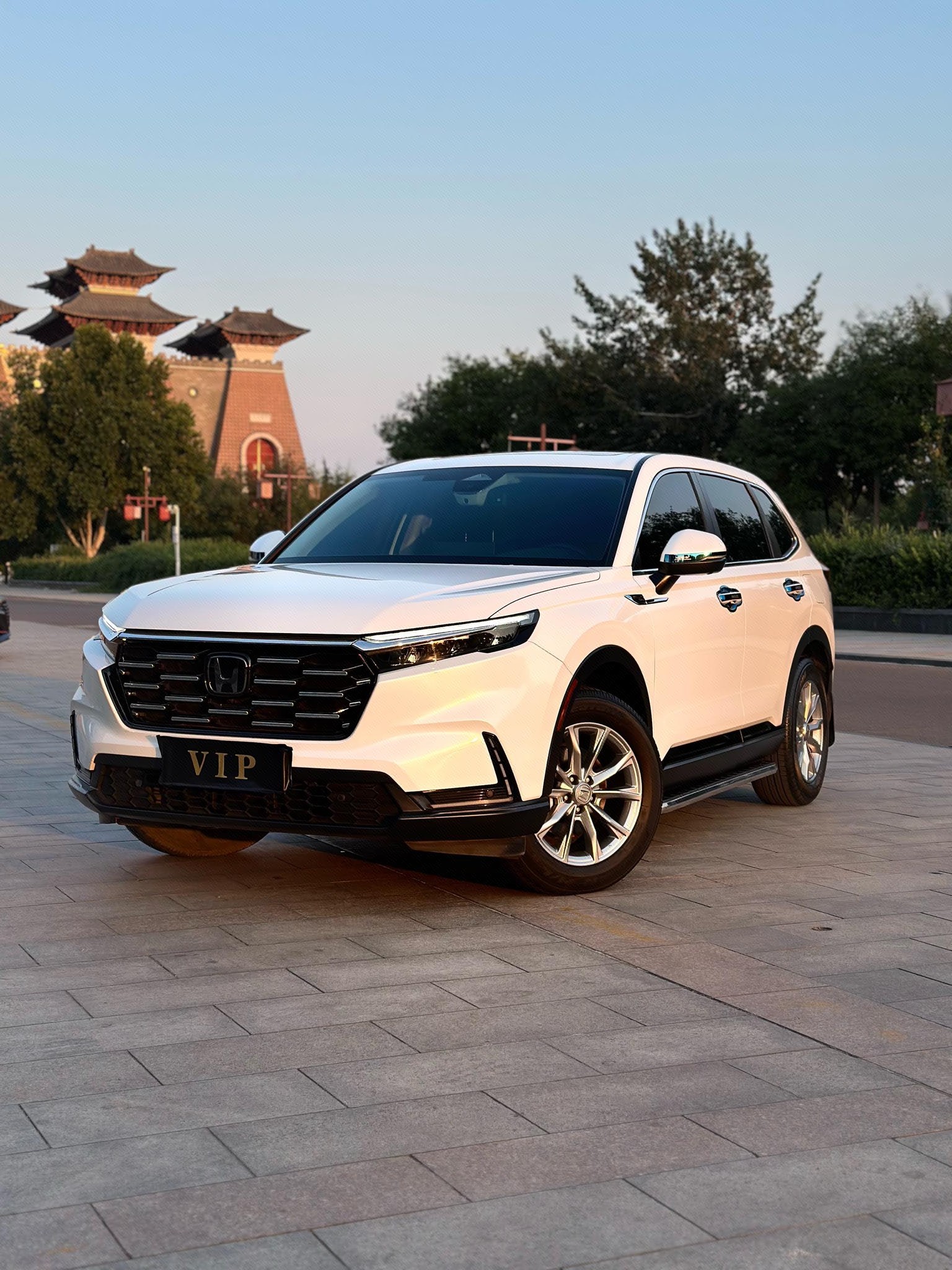 Honda CR-V 2023 car image 