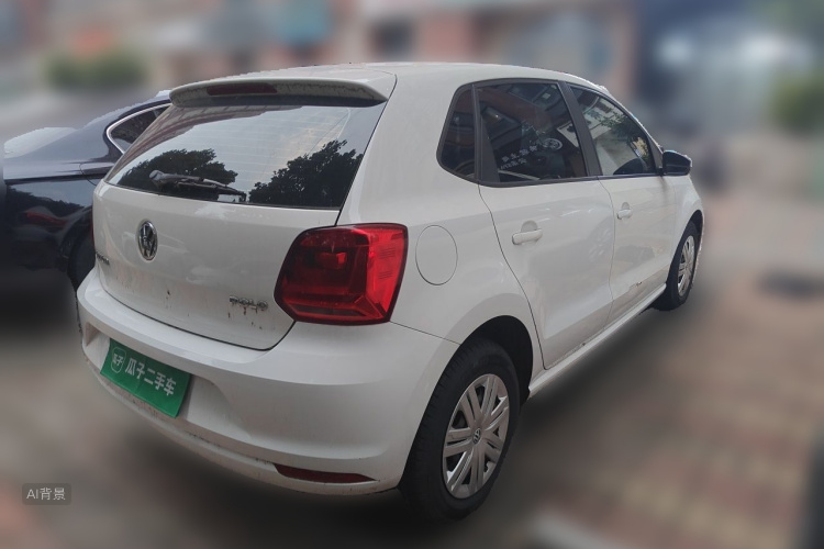 Volkswagen Polo 2015 car image #7