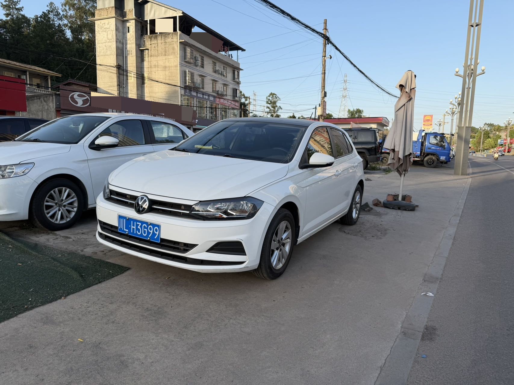 Volkswagen Polo 2021 car image 