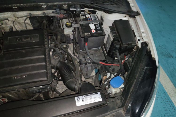 Volkswagen Golf 2019 car image #29