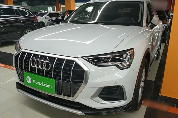 Audi Q3 2021 #2 Audi Q3 2021 car image #2