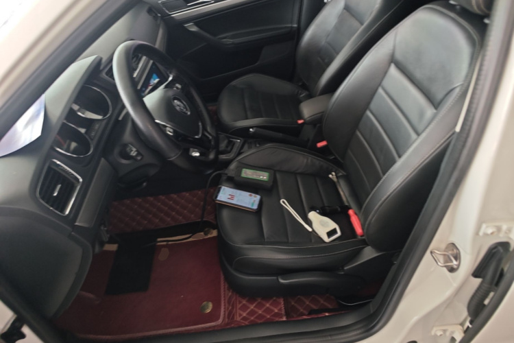 Volkswagen Lavida 2018 car image #15
