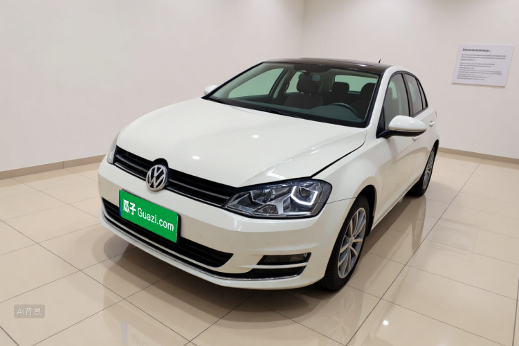 Volkswagen Golf 2017 car image #2