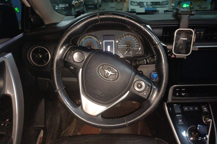 Toyota Corolla 2017 #15 Toyota Corolla 2017 car image #15