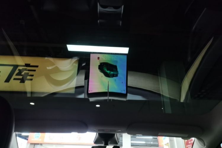 Tesla Model Y 2023 #20 Tesla Model Y 2023 car image #20