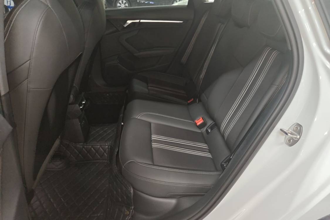 Audi A3 2024 car image #8