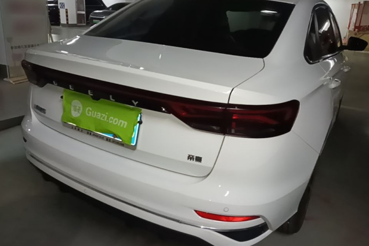 GEELY Emgrand 2024 car image #7