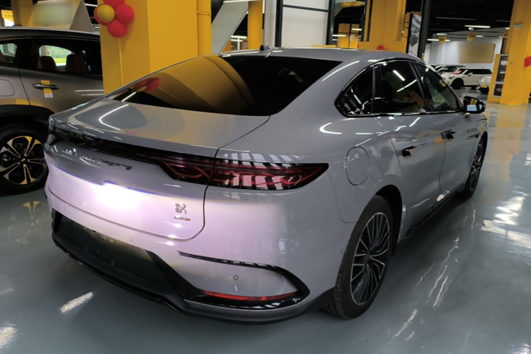 BYD Han 2025 #7 BYD Han 2025 изображение автомобиля #7