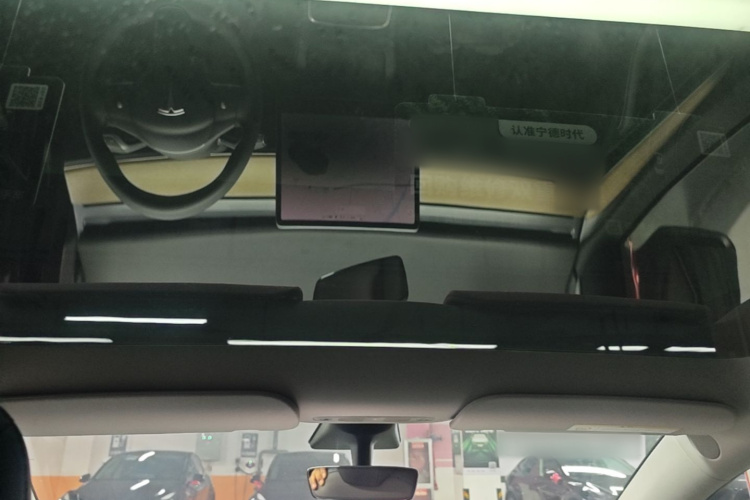 Tesla Model Y 2021 #18 Tesla Model Y 2021 car image #18
