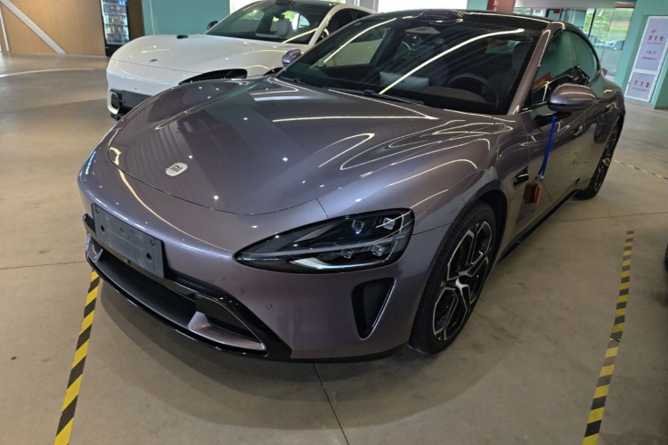 MI SU7 2025 car image #2