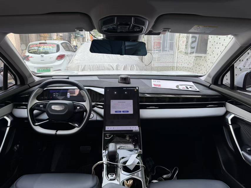 GEELY Boyue L 2023 #4 GEELY Boyue L 2023 изображение автомобиля #4
