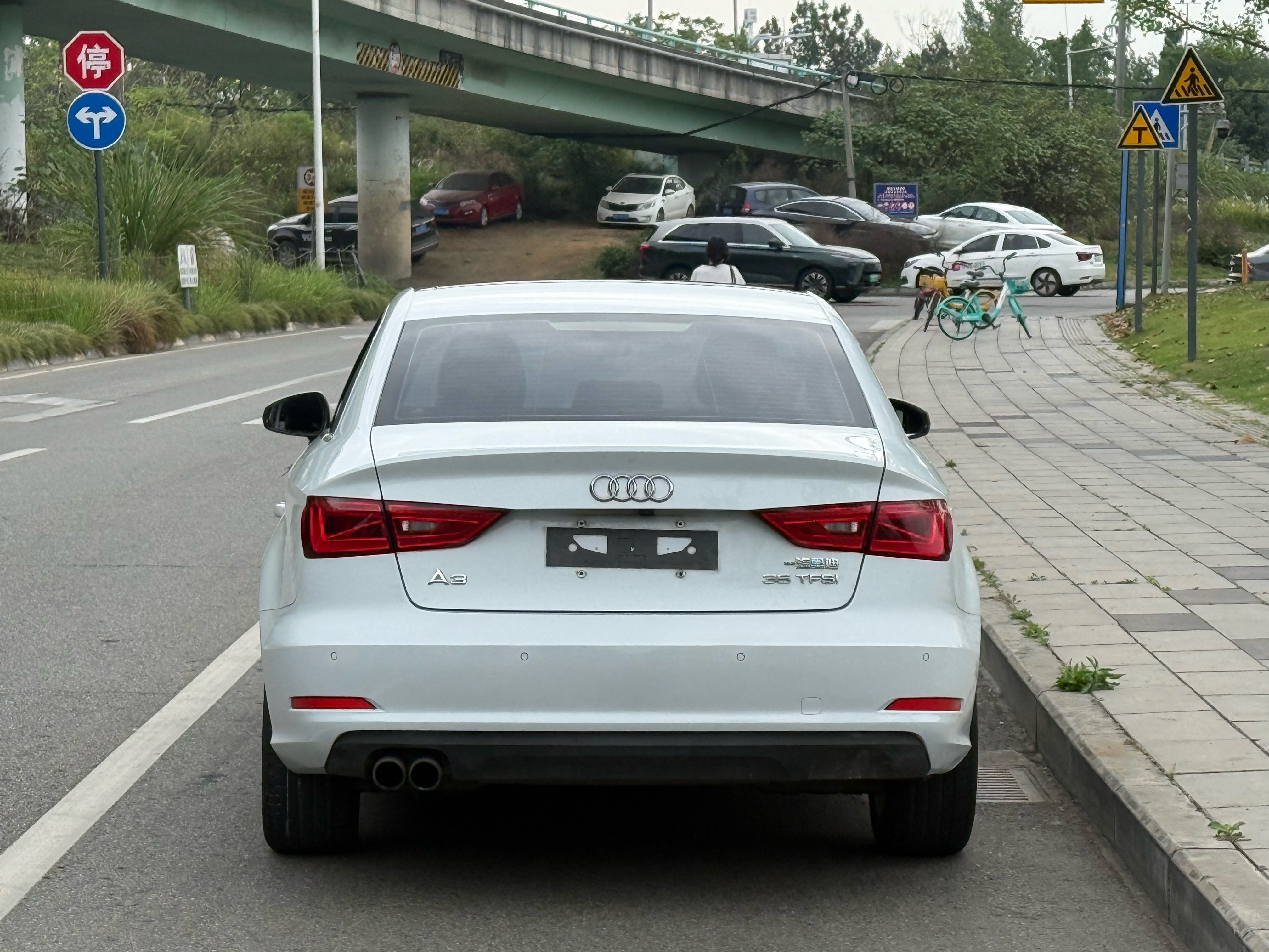 Audi A3 2017 car image #6