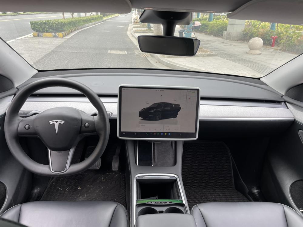 Tesla Model Y 2023 #7 Tesla Model Y 2023 immagine di auto #7