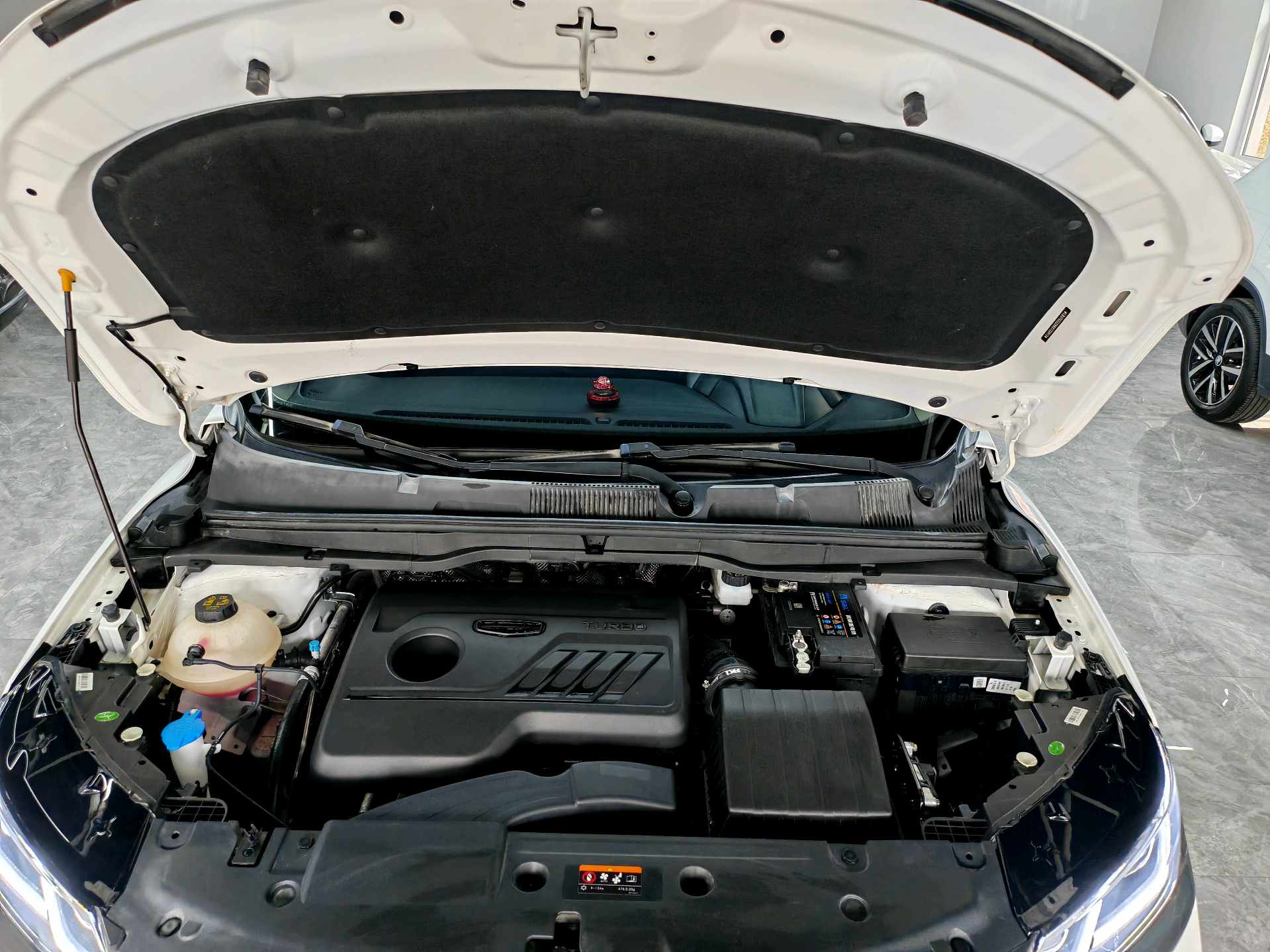 GEELY Coolray 2022 #16 GEELY Coolray 2022 car image #16