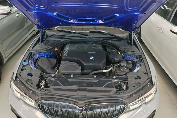 BMW 3 Series 2020 #20 BMW 3 Series 2020 car image #20