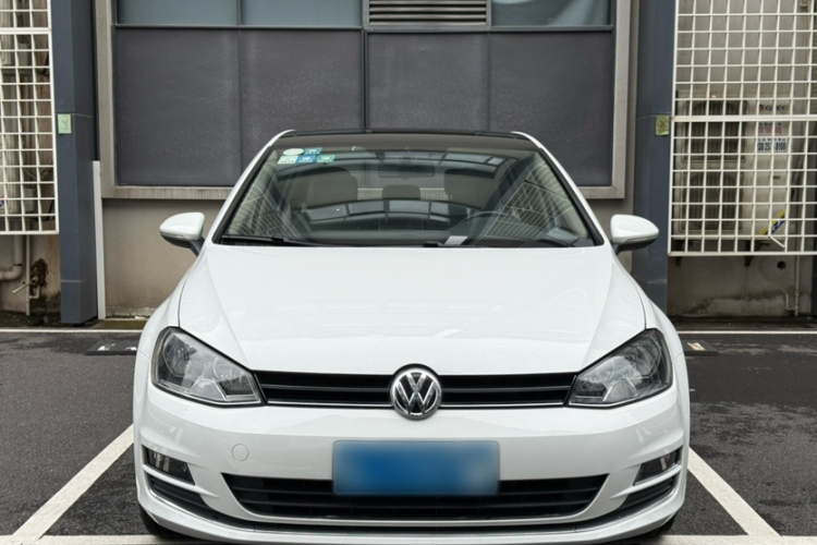 Volkswagen Golf 2016 car image #4