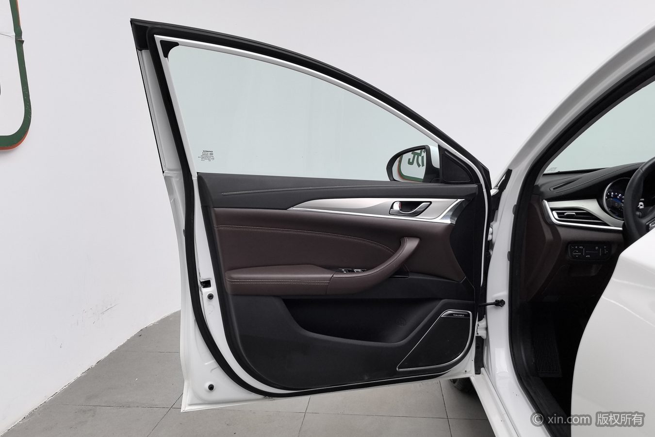 Changan Eado 2018 car image #8