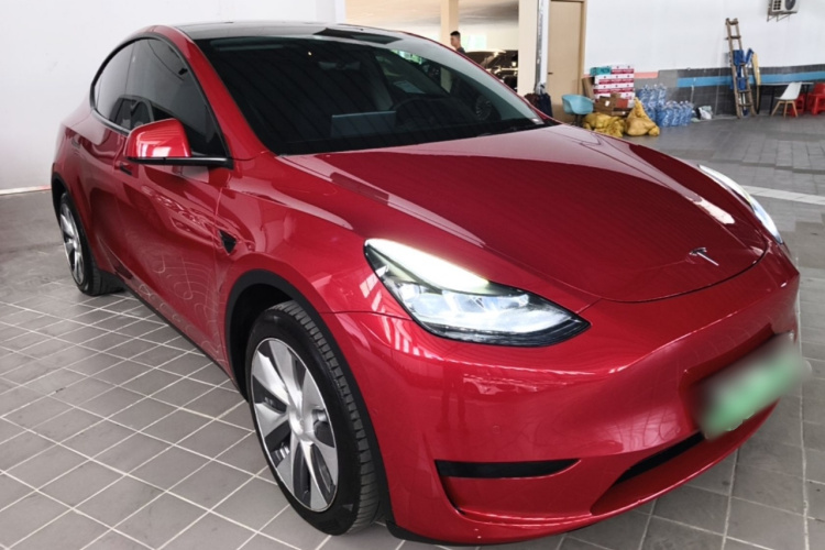 Tesla Model Y 2022 #4 Tesla Model Y 2022 car image #4