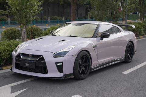 Nissan GT-R 2013 汽车图片 