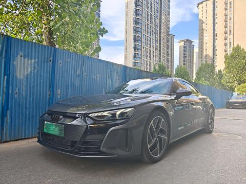 Audi RS e-tron GT 2024 car image 