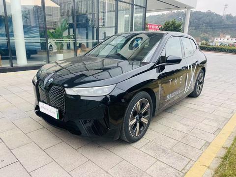 BMW iX 2024 car image 