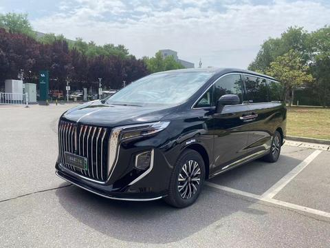 HongQi HQ9 PHEV 2025 HongQi HQ9 PHEV 2025 صورة سيارة