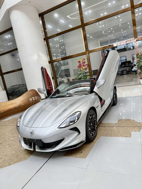 MG Cyberster 2024 car image 