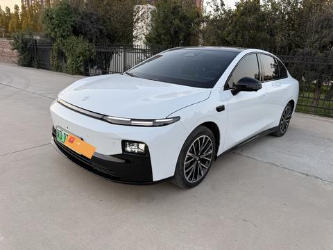 Leapmotor B01 2025 汽车图片 