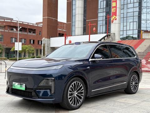 Deepal S09 2025 car image 