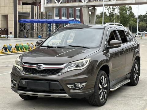 BYD S7 2017 car image 