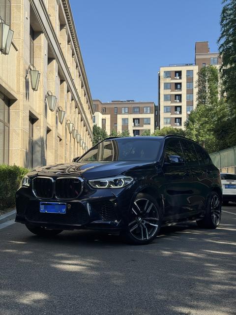 BMW X5 M 2020 car image 