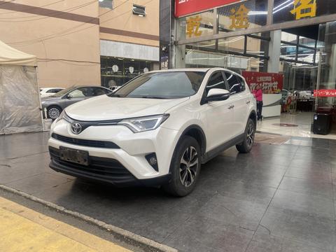 Toyota RAV4 Hybird E+ 2016 Toyota RAV4 Hybird E+ 2016 immagine di auto