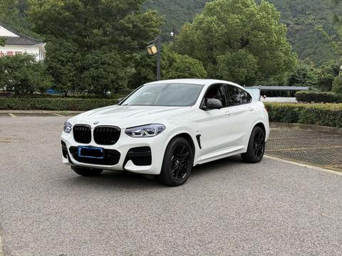 BMW X4 2021 BMW X4 2021 car image