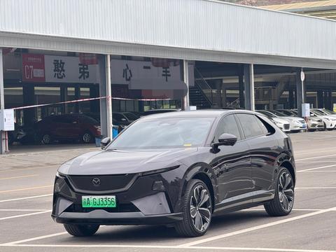 Mazda EZ-60 2025 汽车图片 