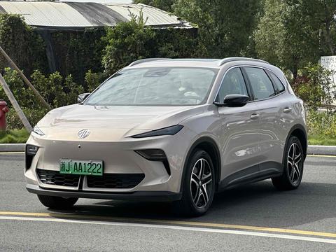MG ES5 2024 MG ES5 2024 immagine di auto