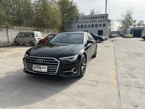 Audi A6L e-tron 2023 Audi A6L e-tron 2023 immagine di auto