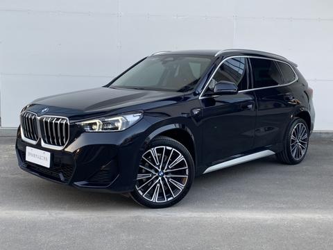 BMW X7 M60i 2025 car image 