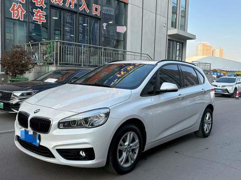 BMW 2 Series Tourer 2018 car image 