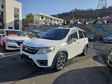 Forthing JOYEAR XV 2015 car image 