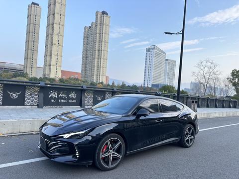 7 2023 7 2023 car image