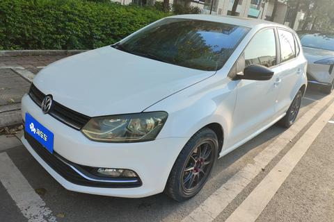Volkswagen Polo 2018 car image 