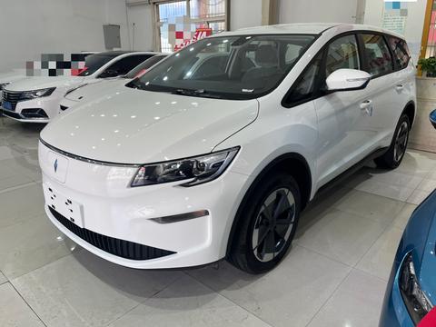 Livan 8 2025 汽车图片 