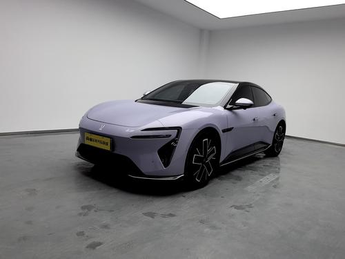 Avatr 06 2025 car image 