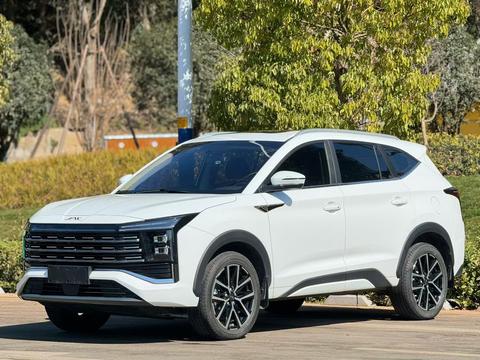 JAC X8 PLUS 2024 car image 