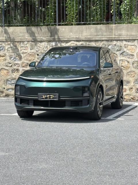 Li L8 2022 изображение автомобиля 