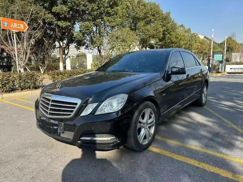 Mercedes-Benz E Class 2011 Mercedes-Benz E Class 2011 car image