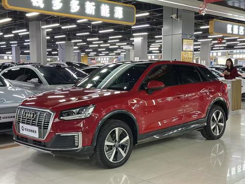 Audi Q2L e-tron 2020 car image 