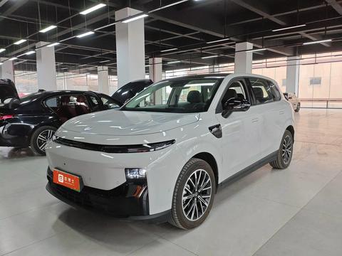 Leapmotor B10 2025 汽车图片 