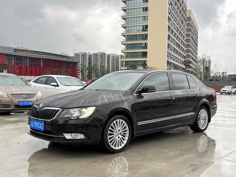 Skoda Superb 2014 汽车图片 